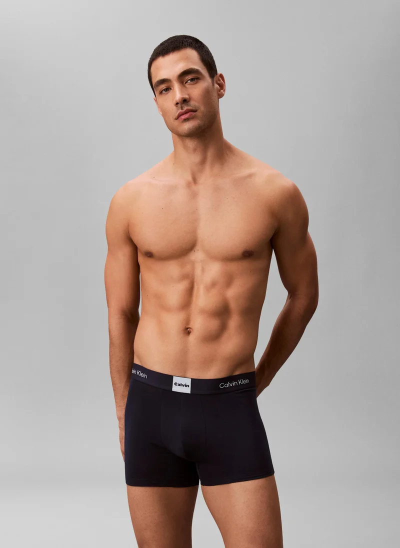 كالفن كلاين عبوة من  سراويل داخلية - شعار أيقوني مطبوع